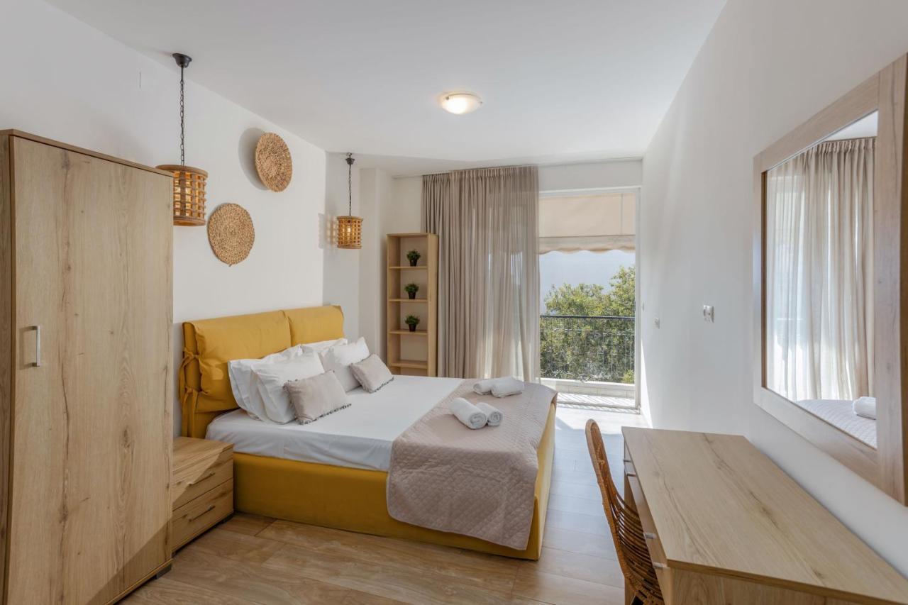 Vicus Central Grand Suite By Estia Heraklion  Exterior photo